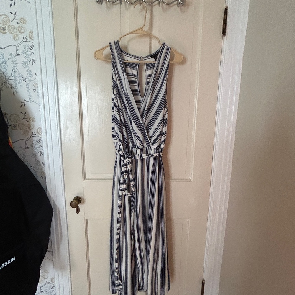 Torrid Sz 2 Blue Stripe Knit Junpsuit - Picture 2 of 2